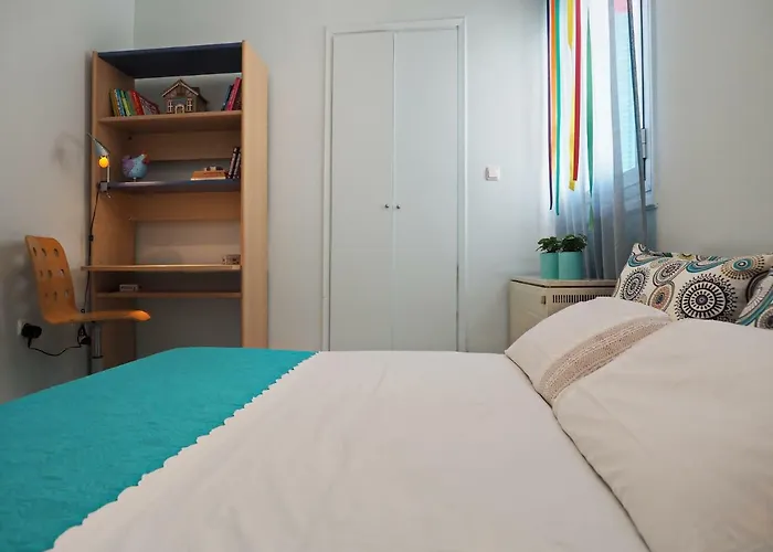 Alcmene's House 아파트 *